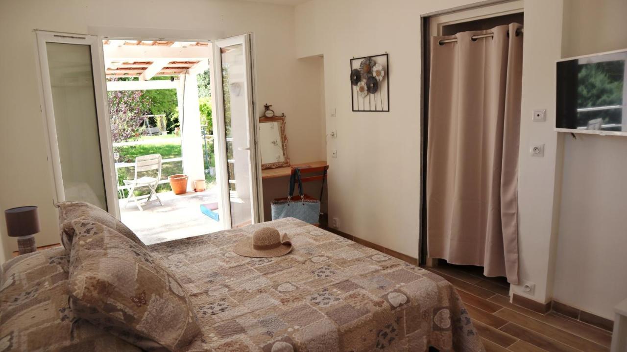 Le Jardin Des Selves Bed & Breakfast Draguignan Ngoại thất bức ảnh